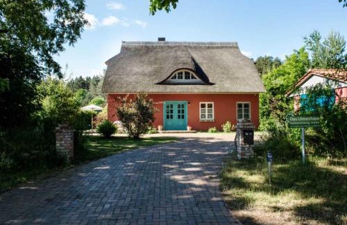 Morgenitz House | Landschek, Ferienhaushälfte "Das Ulmenhaus"