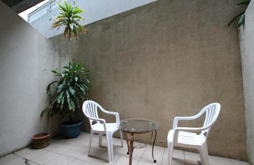Big Beach Bed & Breakfast | Lang Qin Hai Inn
