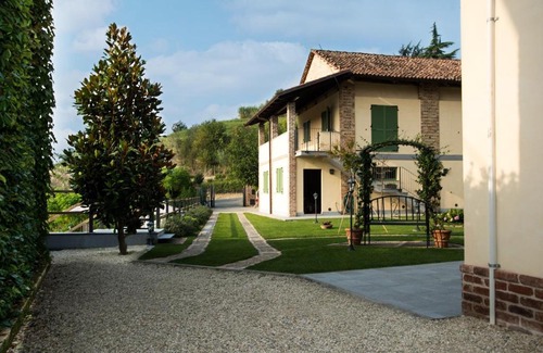 Priocca Bed & Breakfast | Lange