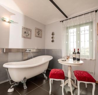 Priocca Bed & Breakfast | Lange