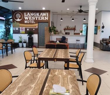 Pantai Tengah Hotel | Langkawi Western Motel