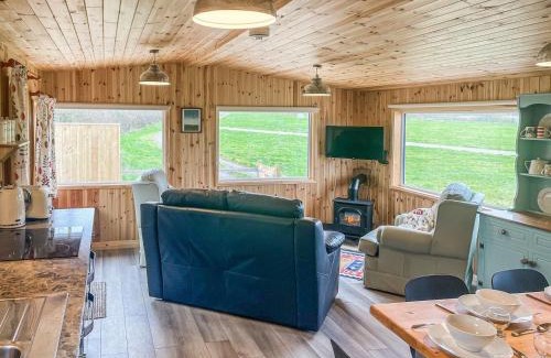 Okeford Fitzpaine House | Langston Farm Chalet