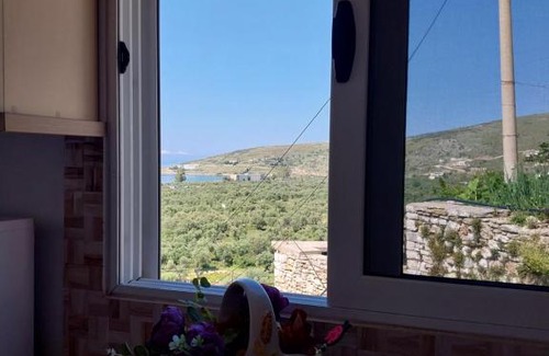 Qeparo Apartment | Lani apartament sea views