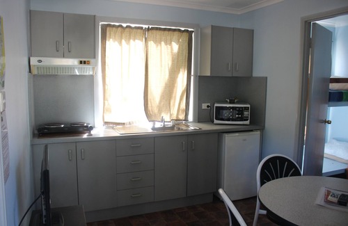 Forster House | Lani's Holiday Island - Caravan Park