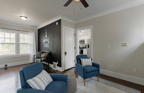 Lansing House | Lansing Game House 3 bed/2 bath