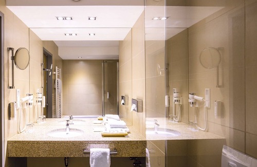 Lindenhof Hotel | LanzCarré Hotel Mannheim, a member of Radisson Individuals