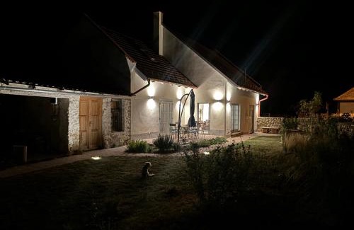 Koveskal Villa | Lapillo Vendégház