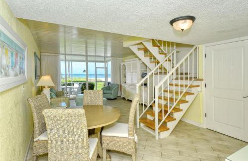 Longboat Key Apartment | LaPlaya 105B-Relax on the balcony and watch the dolphins swim by and the pelicans dive!