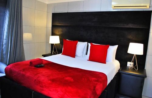 Tzaneen House | Lapologa Bed & Breakfast