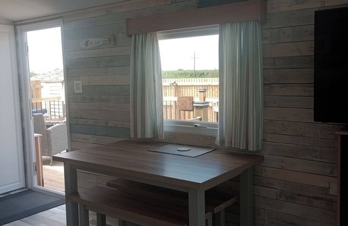 Louth House | Lapwing Lodge, Howdales