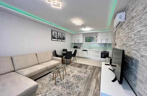 Hajduszoboszlo Apartment | Lara Lux Apartment 2