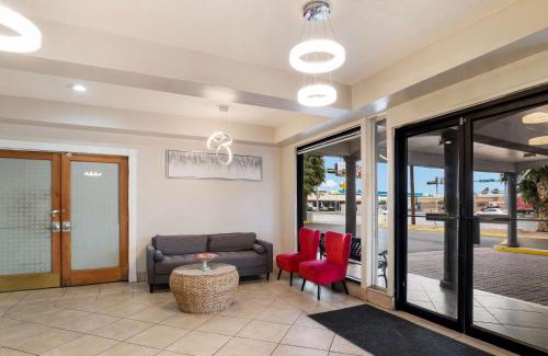 Bonanza Hotel | Laredo Hotel Inn