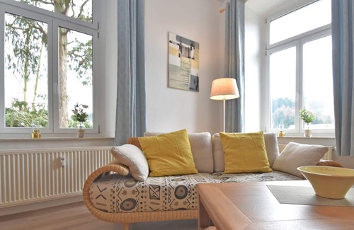 Borstendorf Villa | Large apartment in a villa with garden in Borstendorf