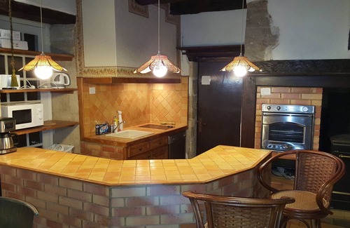 La Bachellerie House | Large 18th Century Townhouse/8 persons