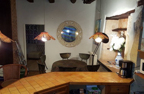 La Bachellerie House | Large 18th Century Townhouse/8 persons
