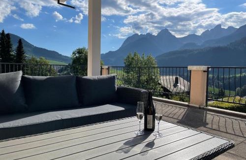 Chateau-d'Oex Apartment | Large 3 bed apartment with mountain views, pool and gym