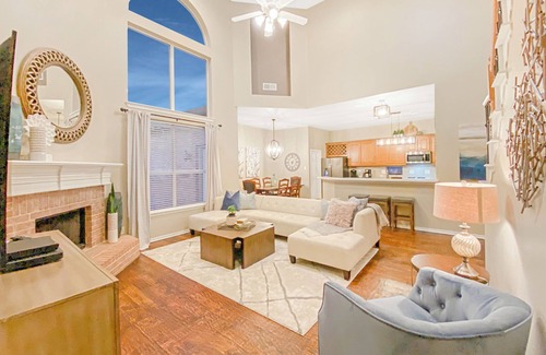 The Colony House | Large 4 Bed/3 Bath House Near All, The Colony - Frisco, Pool, Hot Tub Sleep 1-12