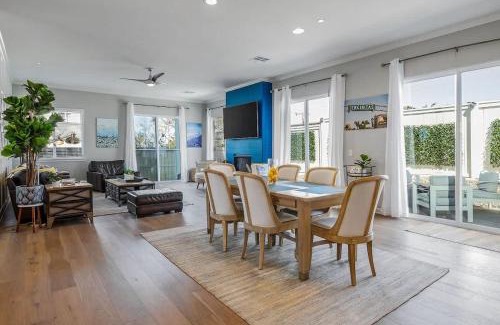Cardiff-by-the-Sea House | Large 4 Bedroom Close To Beach