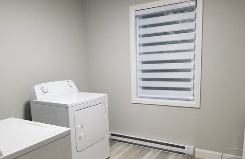 Laval Apartment | Large 5 and a half near Montreal