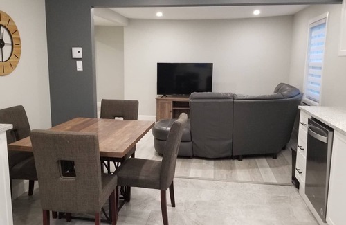 Laval Apartment | Large 5 and a half near Montreal