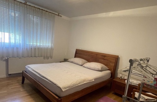 Zagreb Apartment | Large 75m2 Modern Flat 2 Bedrooms + Living Room with Balcony and Free Parking