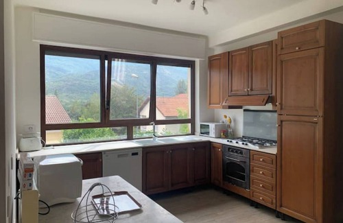 Bussoleno Apartment | Large air-conditioned apartment with private courtyard