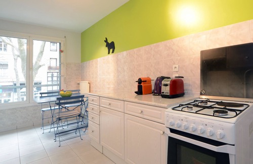 Part Dieu - Bir Hakeim Apartment | Large and bright 77 m² T3 with garage located in Garibaldi