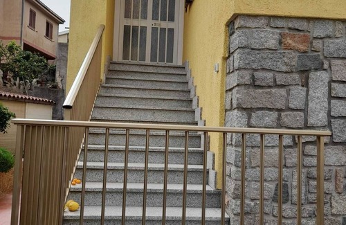 La Maddalena Apartment | Large and bright house with all amenities and within walking distance to the sea.