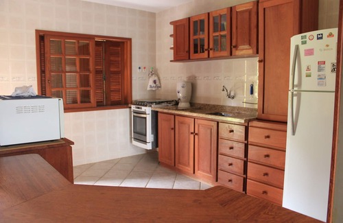 Garopaba House | Large and comfortable house in the center of Garopaba, 2 floors.
