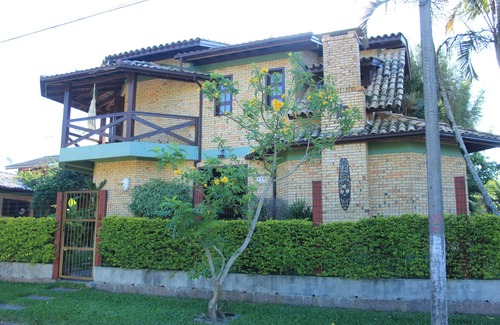 Garopaba House | Large and comfortable house in the center of Garopaba, 2 floors.