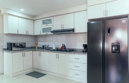 Cuenca Apartment | Large and Elegant 3 Bedroom Apartment