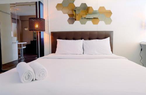 Jakarta Apartment | Large and Minimalist Studio at Pakubuwono Terrace Apartment By Travelio