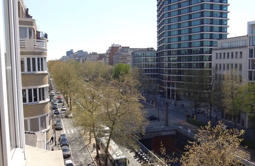 Chatelain Apartment | Large apartment very sunny, 5 th floor, 200 m2, Brussels Centre