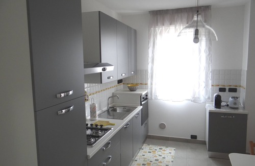 Martinsicuro Apartment | Large apartment by the sea