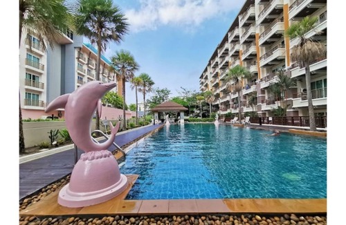 Wichit Apartment | Large Apartment in Patong 5m Walk to Bangla Rd