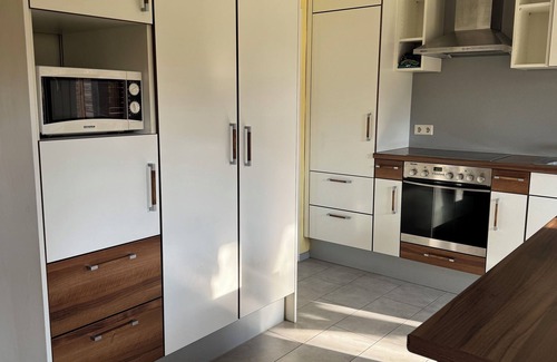 Bergheim House | Large apartment near Bonn/Cologne, nature & city, WLAN, terrace, parking lot