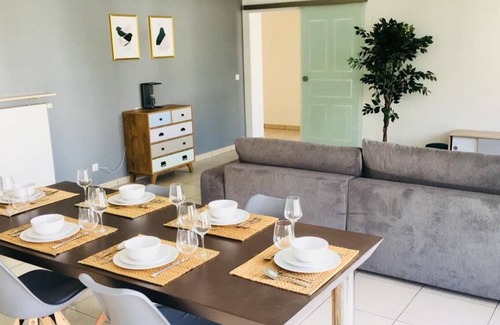 Gare Apartment | Large Art Deco Flat 100m2 in City Center - Parking
