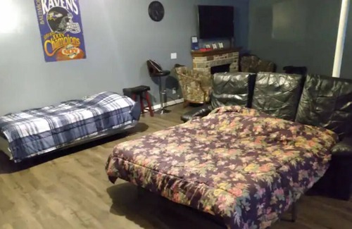 Reisterstown Apartment | Large Basement 2 room Apartment, Totally private!