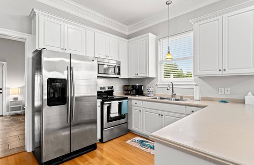 Holiday Beach House | Large Beach House w/Private Heated Pool, 5 Minute Walk to Beach & Restaurants!