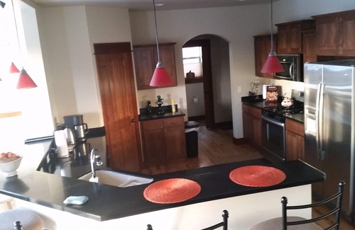 Bozeman House | Large Bozeman Home In The Heart Of All That Yellowstone Country Has To Offer.
