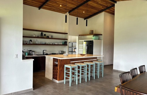 Arenal Villa | Large comfortable villa #1 view of Lake Arenal, close to volcano Arenal