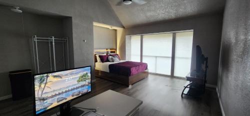 Las Colinas Apartment | Large Condo in the heart of Las Colinas, near Dallas