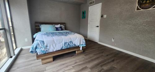 Las Colinas Apartment | Large Condo in the heart of Las Colinas, near Dallas