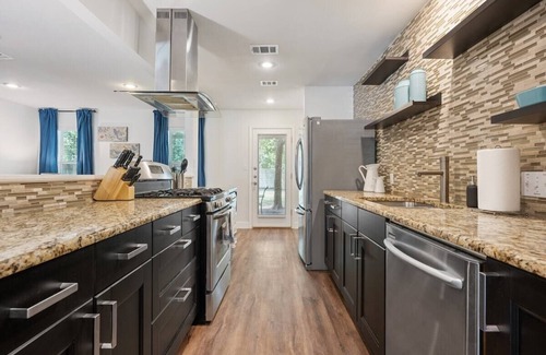 Wooten House | Large Dining, Open Floor Plan by AustinGetaways