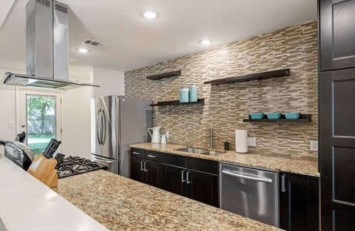 Wooten House | Large Dining, Open Floor Plan by AustinGetaways