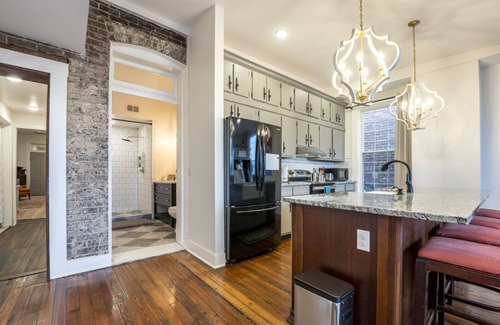 Winchester Condo | Large Downtown Artist's Loft, 30 min to Lexington, Horse, Bourbon, R River Gorge