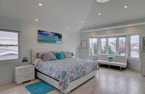 Lido Beach House | Large Family Beach House With Gunite Heated Pool and Private Beach