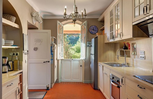 Plaine de la Brague House | Large family villa of 1880 in Antibes Center, gr pool, close to the sea