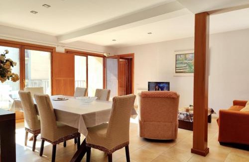 Tossa de Mar Apartment | Large floor with communal pool