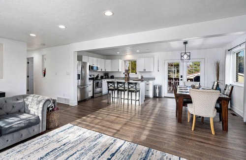 Taylorsville House | Large Home in Quiet Neighborhood